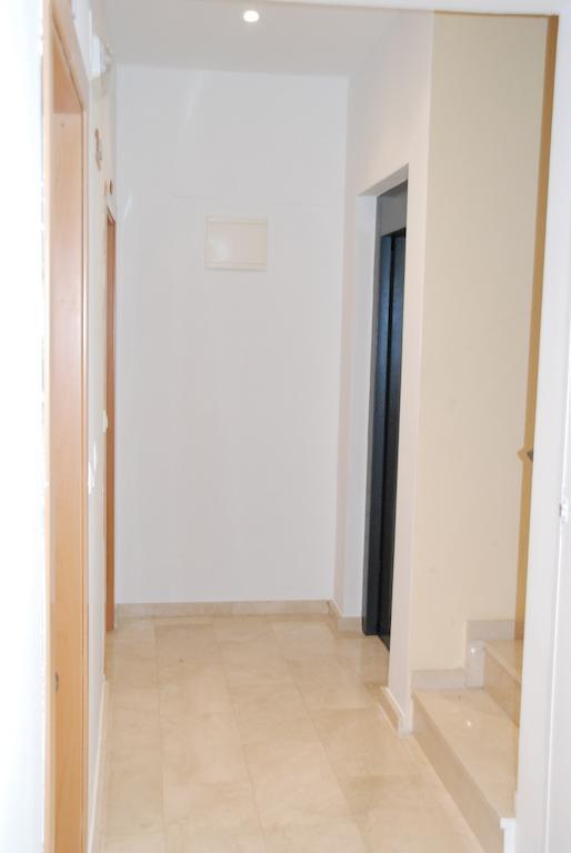 Apartamentos Santa Barbara Alicante Bagian luar foto