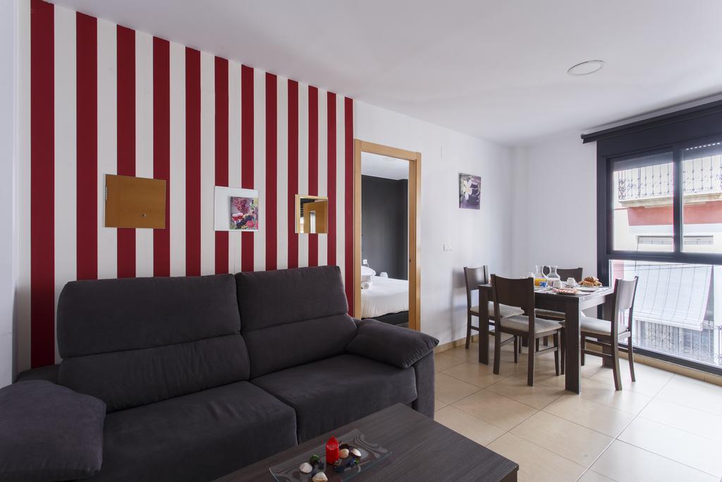 Apartamentos Santa Barbara Alicante Bagian luar foto